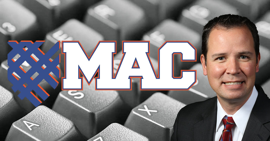 Macalester College’s Matt McLagan Named 2017-18 Collegiate Water Polo Association Women’s Division III Sports Information Director of the Year
