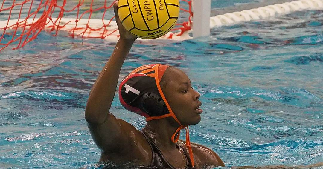 Princeton University Alumna Ashleigh Johnson Stops 12 as the United States Nixes the Netherlands, 11-7, in Second Game of Group B Competition at 2022/19th FINA World Championships