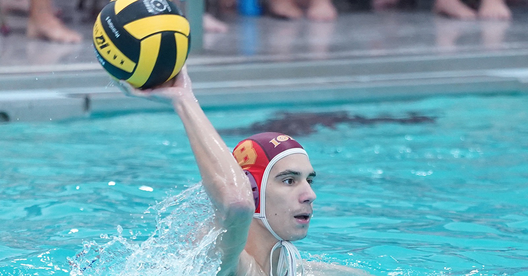 Division III No. 10 University of La Verne Gives the Slip to Iona University, 15-13