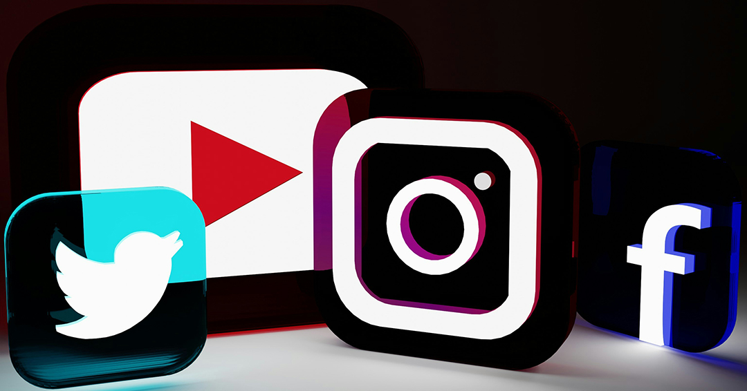Follow the Collegiate Water Polo Association Social Media Channels on Facebook, Twitter & Instagram
