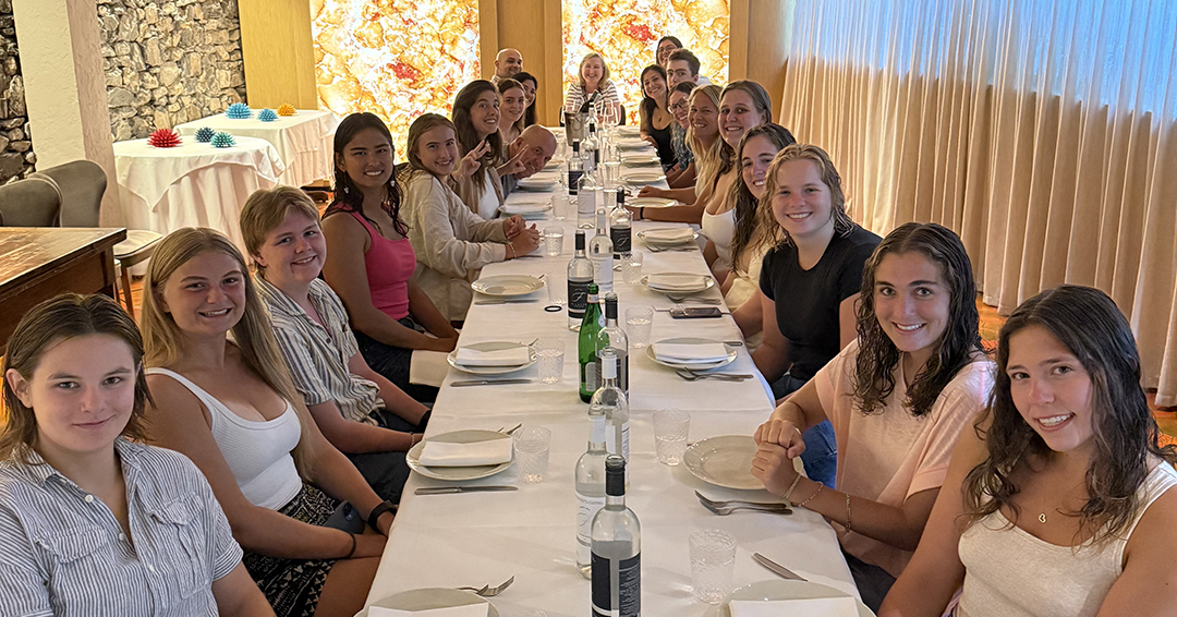 Connecticut College Women’s Water Polo Checks In From Italy